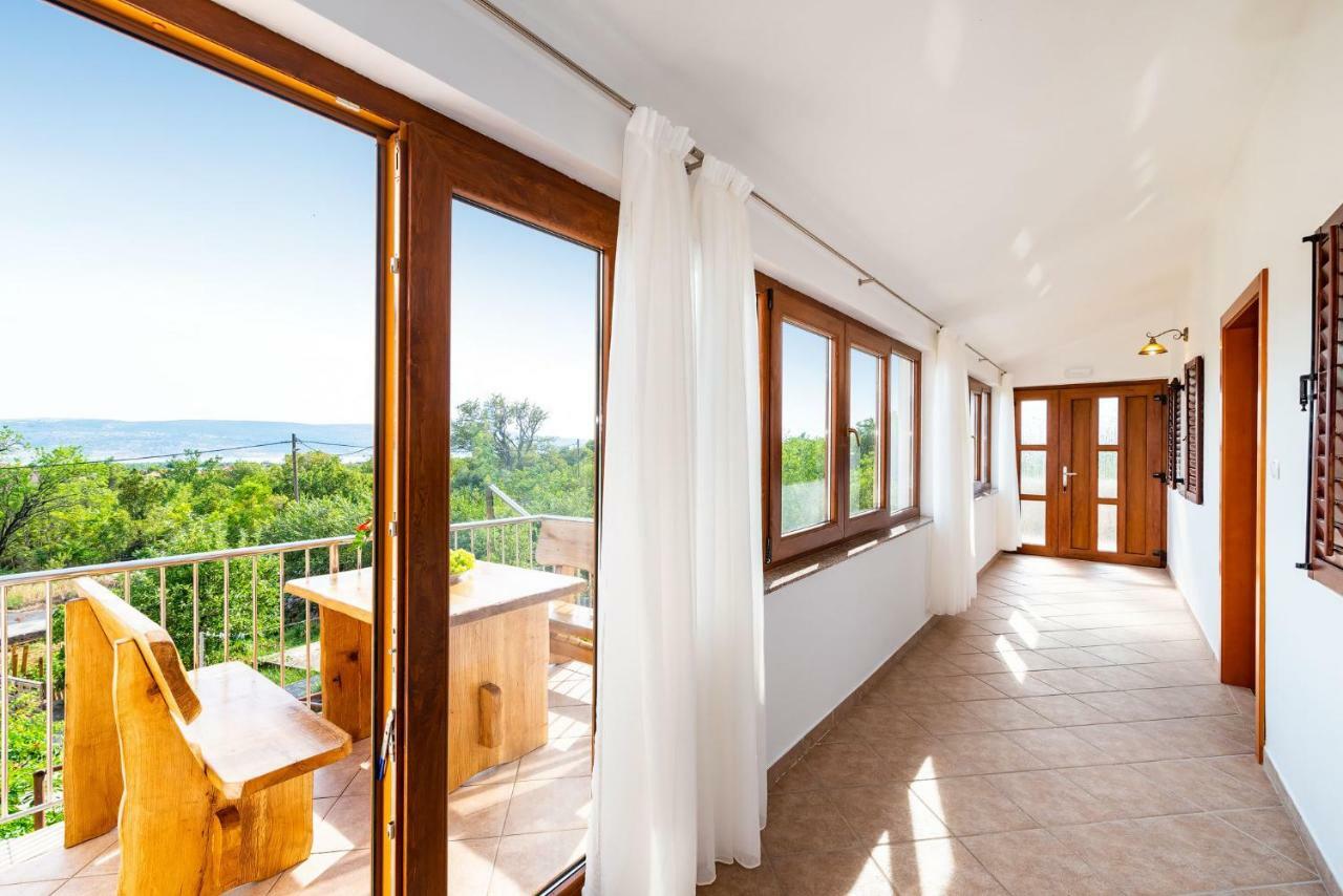Apartment Adam สตารีกราด-ปาเคลนีซา ภายนอก รูปภาพ